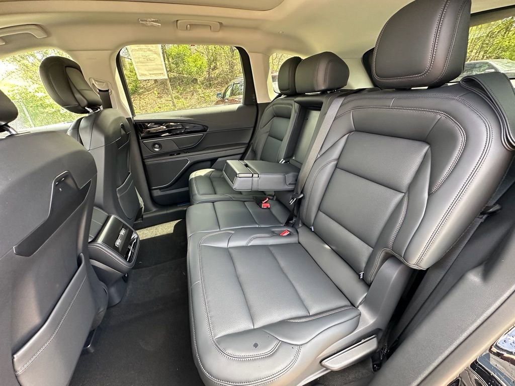 New 2026 Lincoln Nautilus Premier w/ Equipment Group 102A AWD/4WD image 20