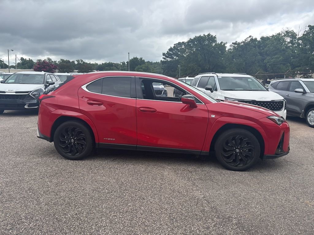 Used 2022 Lexus UX 250h F Sport image 8