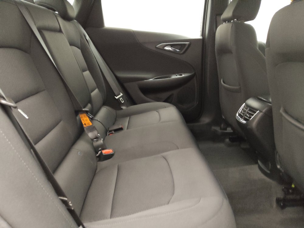 Used 2020 Chevrolet Malibu LT FWD image 19