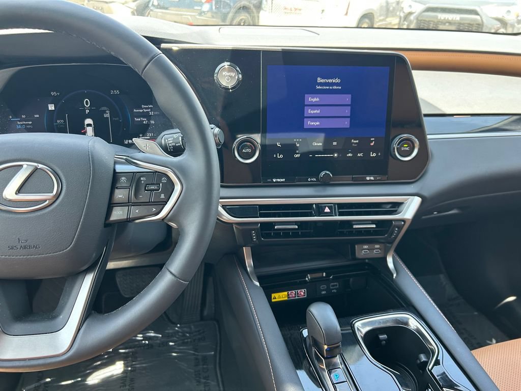 Used 2025 Lexus RX 350h w/ Technology Package AWD/4WD image 16