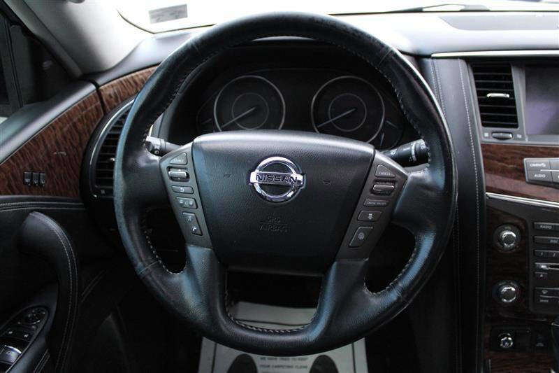 Used 2018 Nissan Armada Platinum w/ Interior Lighting Package image 16