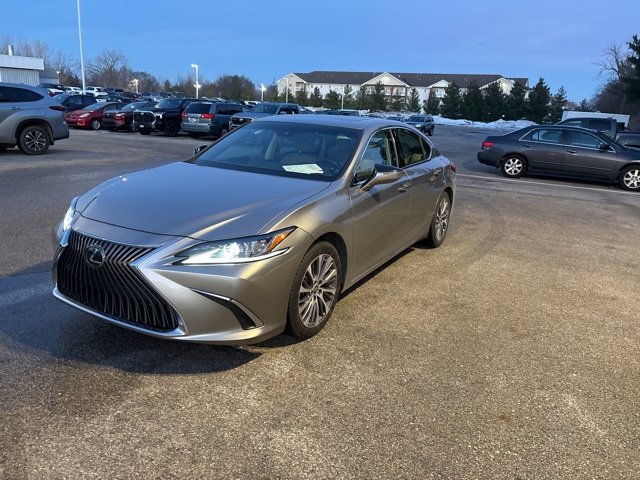 Used 2019 Lexus ES 350 image 2