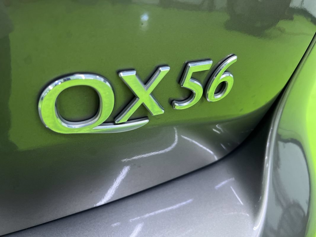 Used 2013 INFINITI QX56 4WD w/ Deluxe Touring Pkg image 13