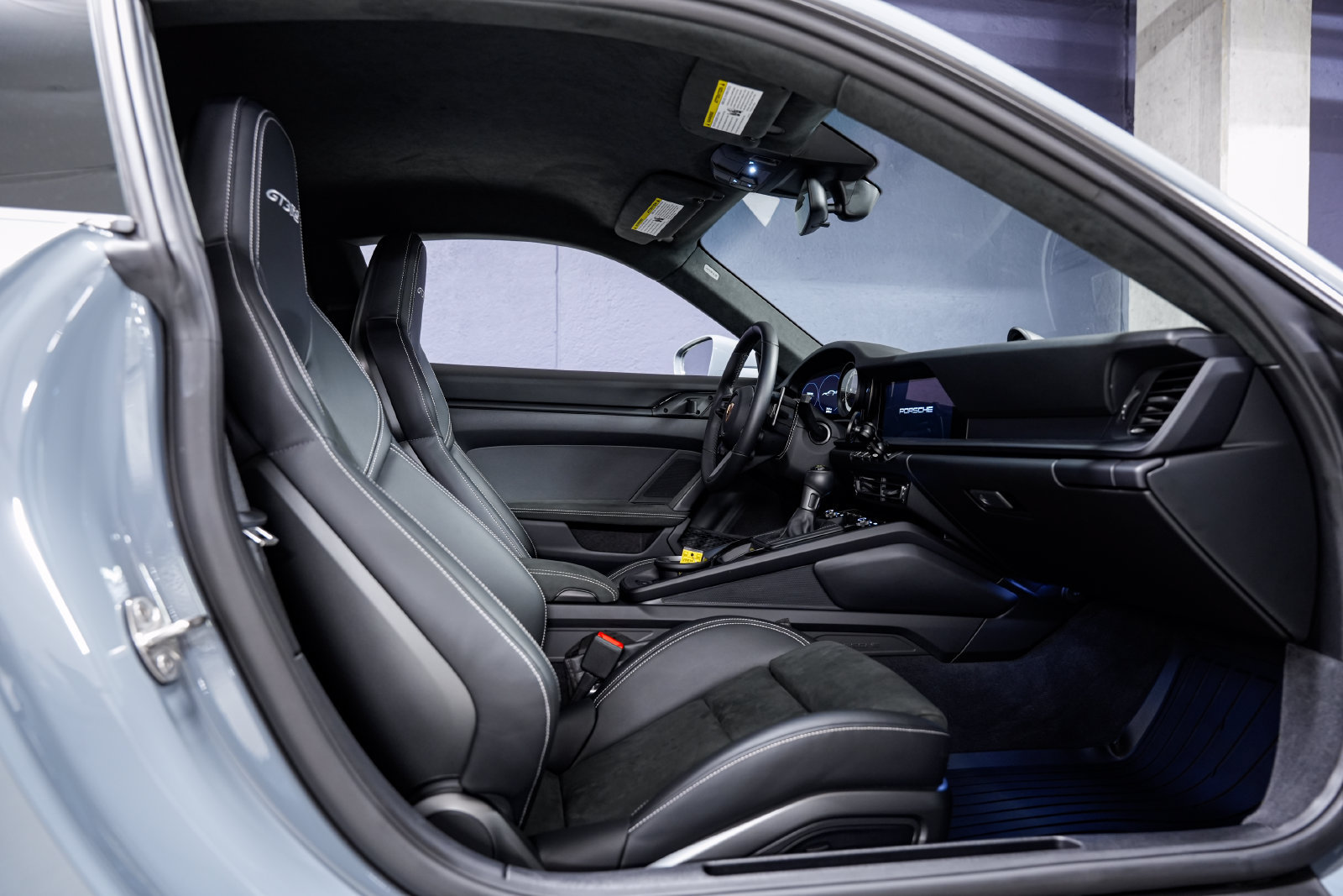 Used 2025 Porsche 911 GT3 RS RWD image 28