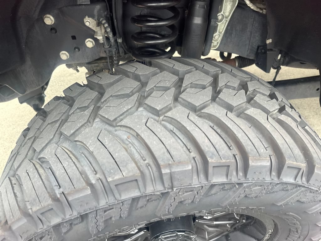 Used 2025 Ford F350 Platinum w/ Tremor Off-Road Package AWD/4WD image 25