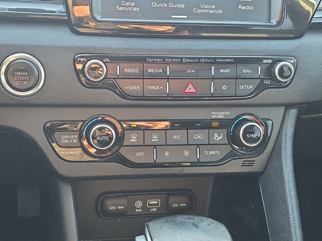 Used 2019 Kia Niro Touring image 30