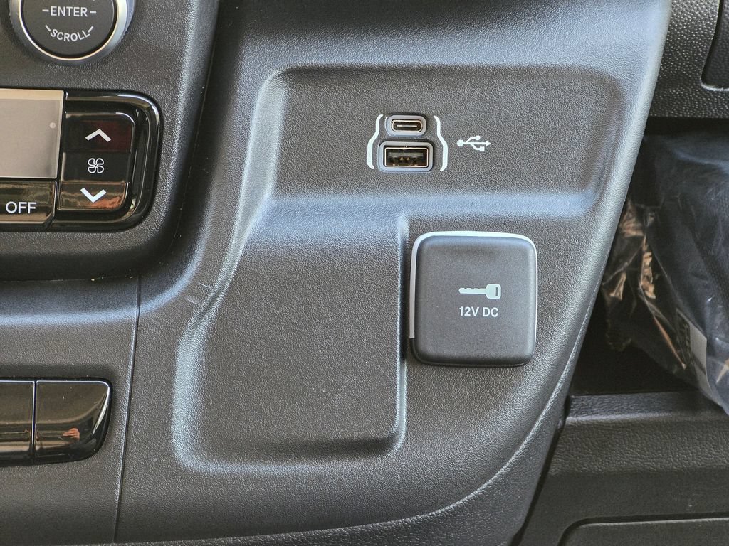 New 2026 RAM ProMaster 2500 w/ Convenience Group FWD image 30