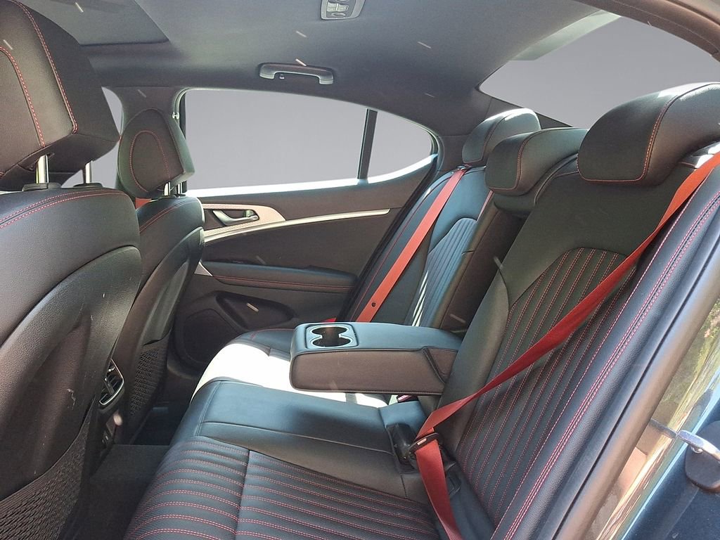 Used 2023 Genesis G70 2.0T w/ Sport Prestige Package image 20