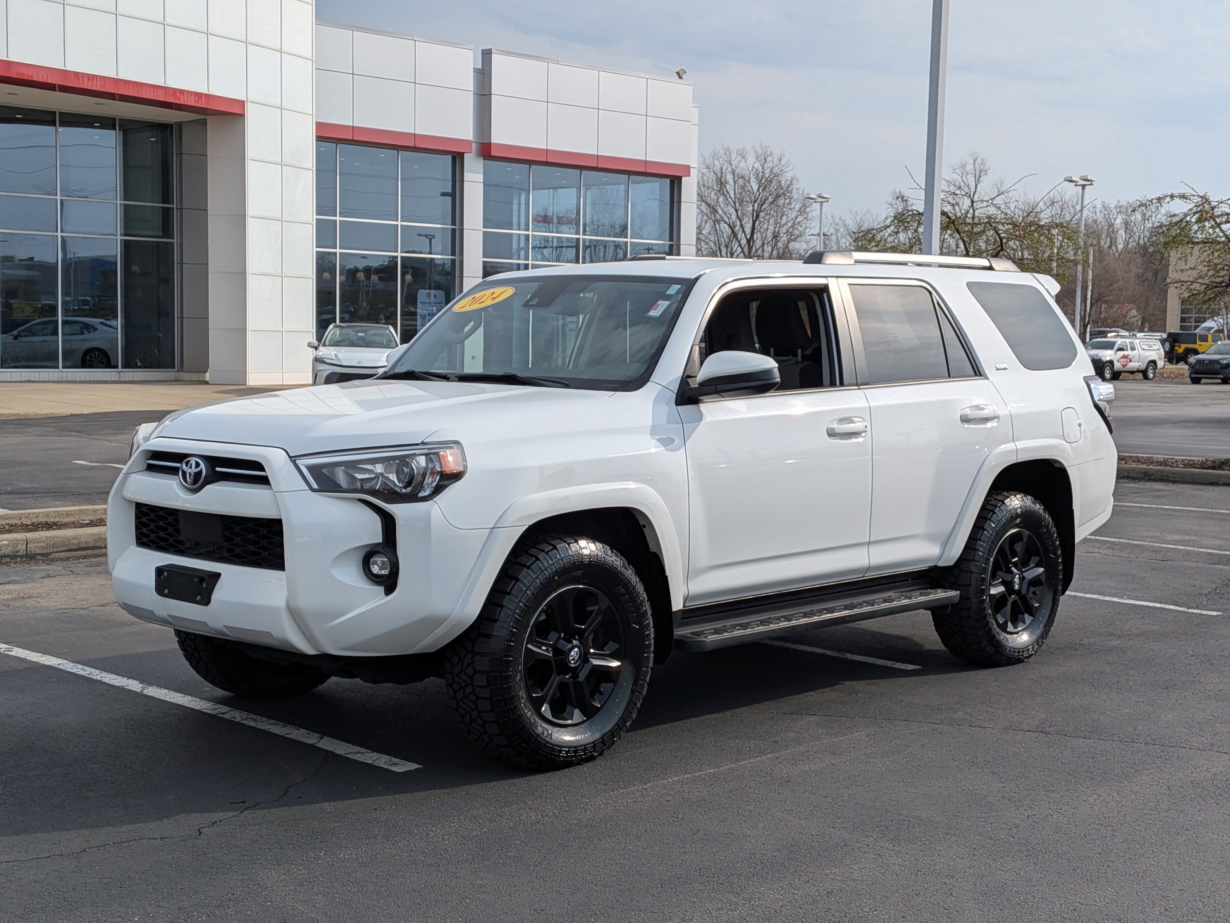 Certified 2024 Toyota 4Runner SR5 image 4