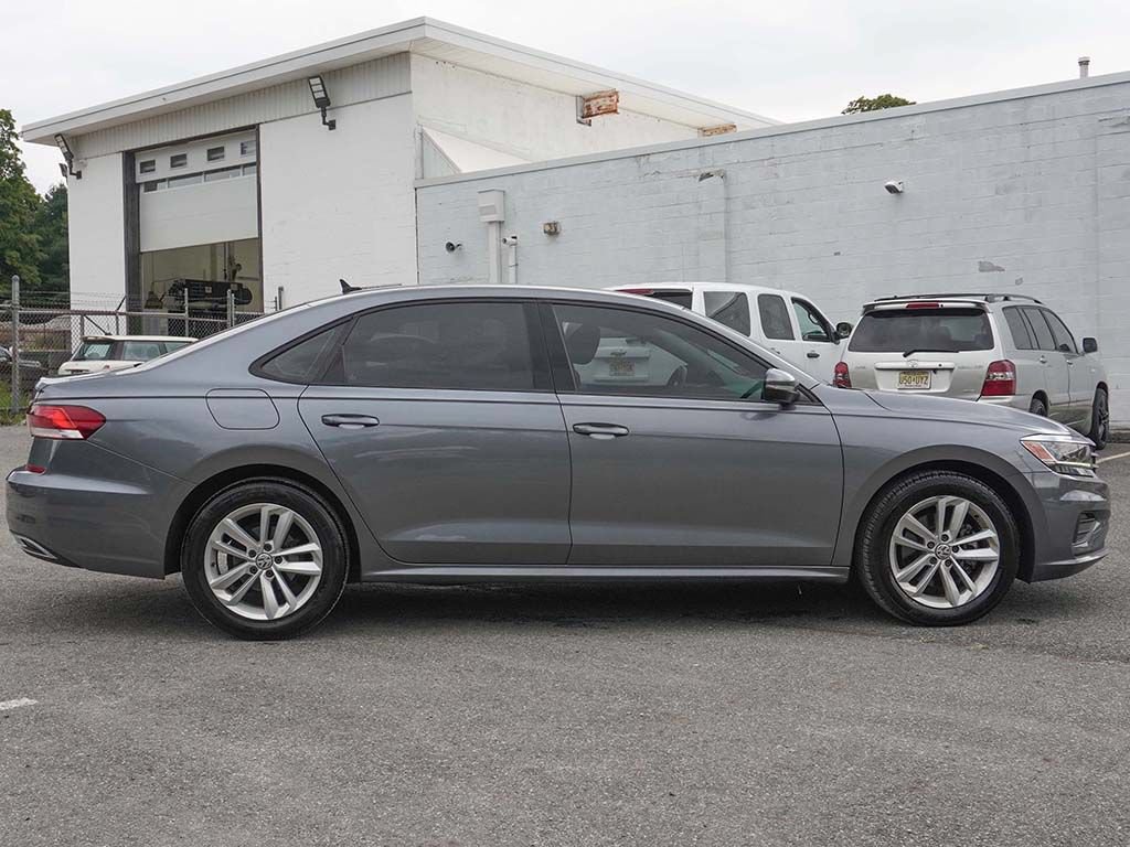 Used 2021 Volkswagen Passat 2.0T S FWD image 16