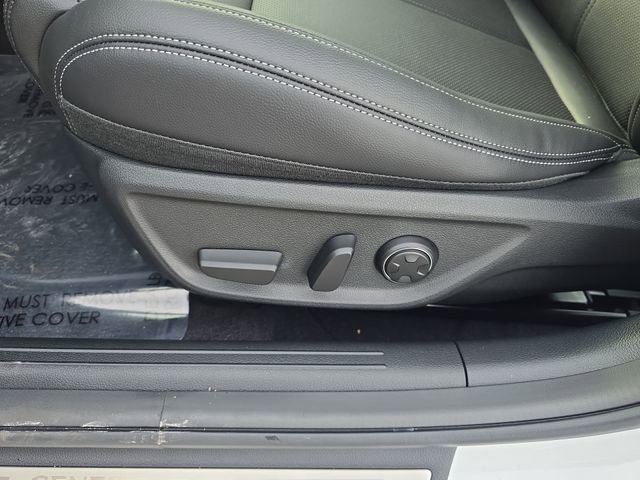 New 2026 Genesis G70 2.5T image 12