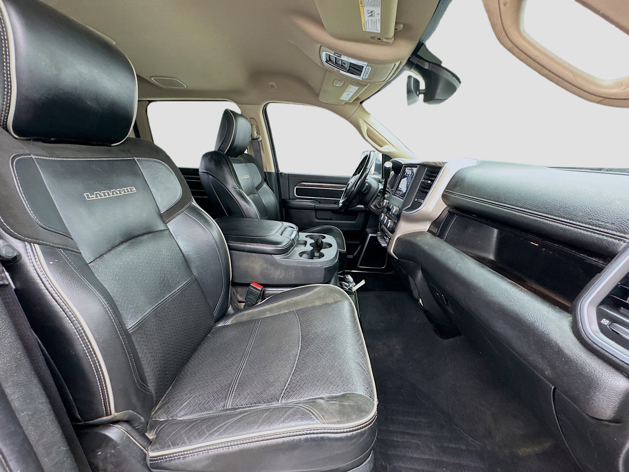 Used 2020 RAM 2500 Laramie image 19