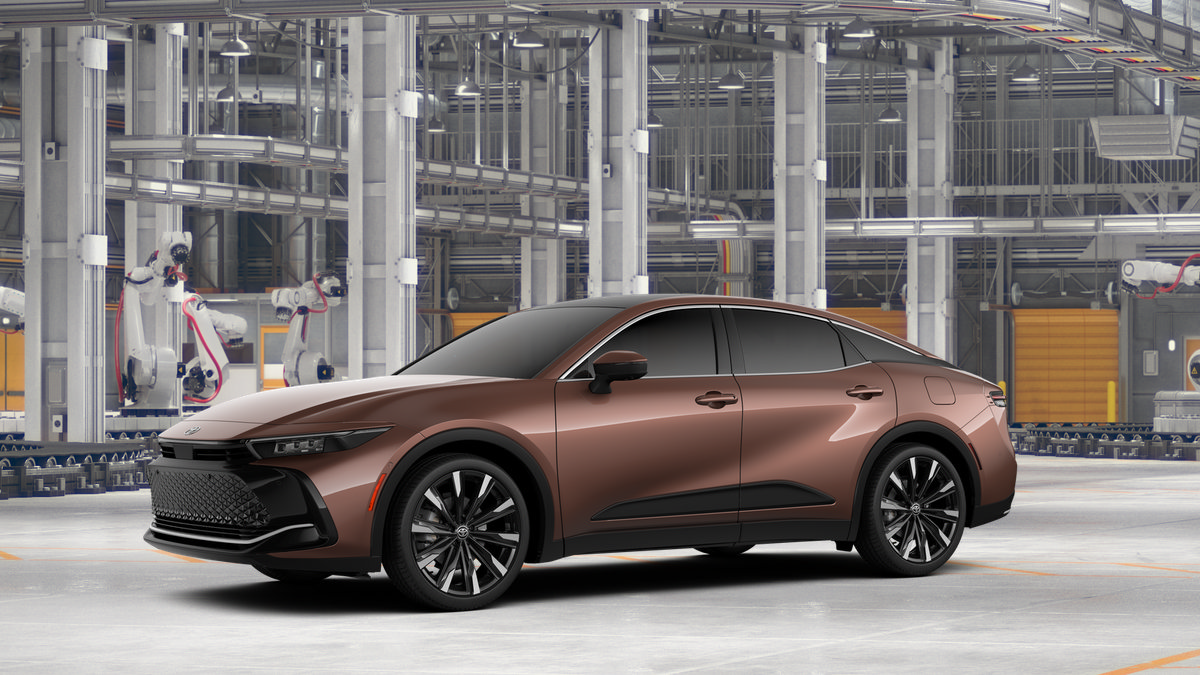 New 2026 Toyota Crown Platinum AWD/4WD image 3