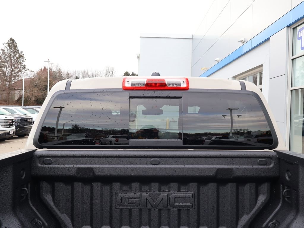 New 2026 GMC Canyon Elevation w/ Convenience Package image 30