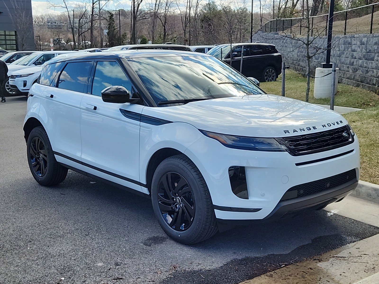 Certified 2026 Land Rover Range Rover Evoque S image 10