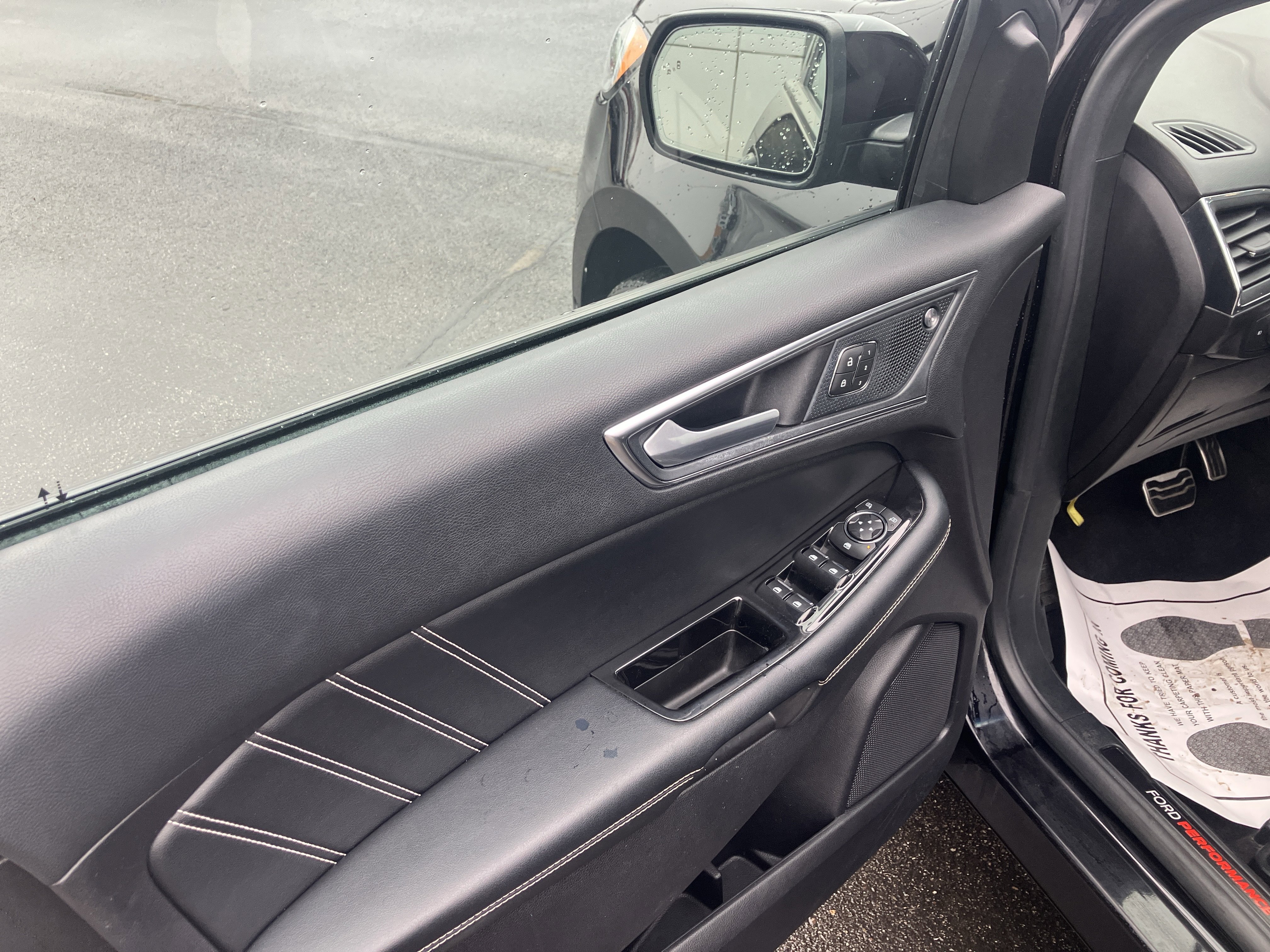 Used 2020 Ford Edge ST w/ Equipment Group 401A image 19