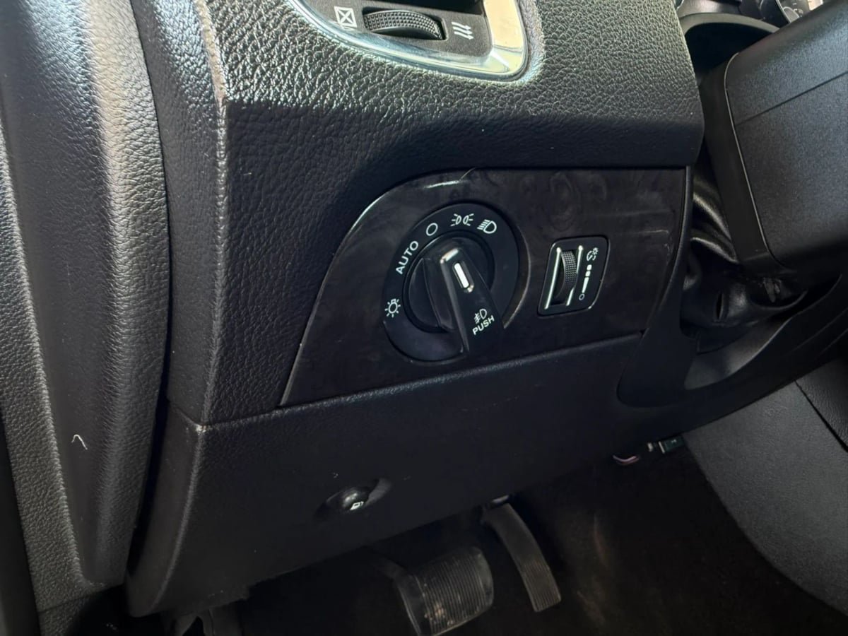 Used 2013 Dodge Durango Crew w/ Trailer Tow Group IV RWD image 38