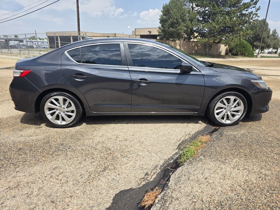 Used 2016 Acura ILX FWD image 9