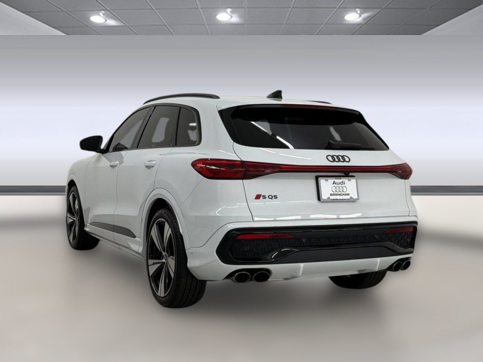 Used 2025 Audi SQ5 Premium Plus AWD/4WD image 3