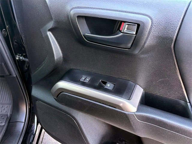 Used 2023 Toyota Tacoma 4x4 Double Cab image 16