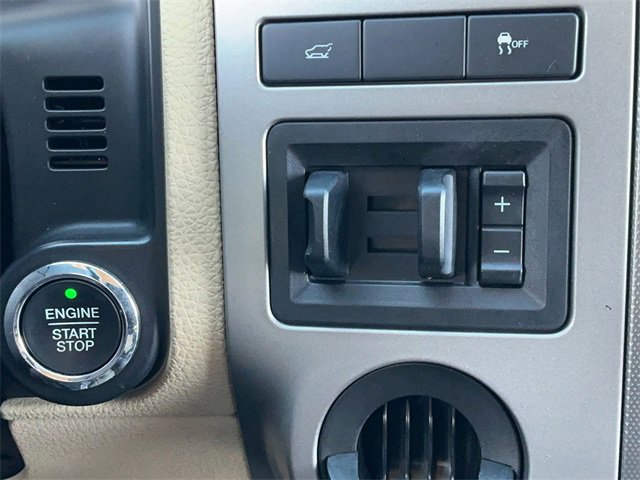 Used 2017 Ford Expedition Limited w/ Equipment Group 301A image 28