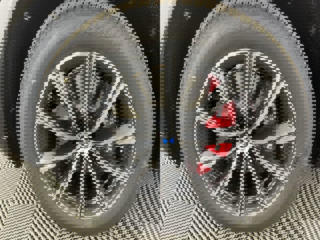 Certified 2024 BMW X6 xDrive40i w/ M Sport Professional Package image 8