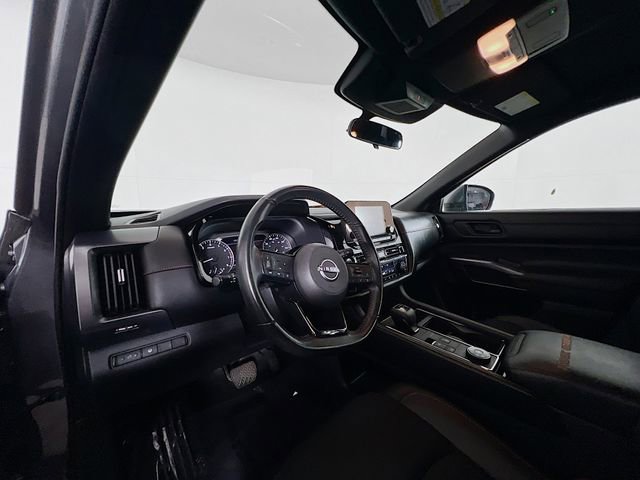 Used 2023 Nissan Pathfinder Rock Creek image 19
