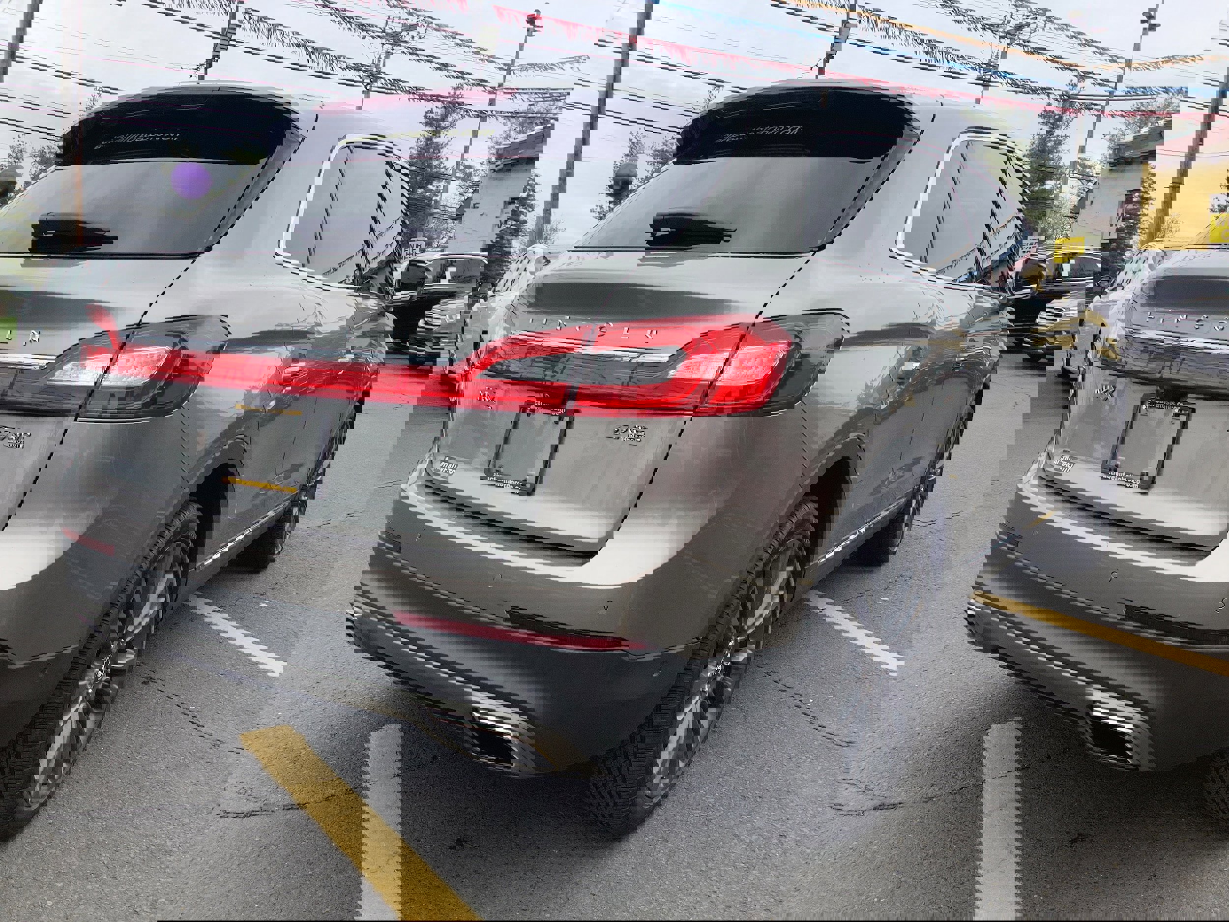 Used 2016 Lincoln MKX Reserve w/ Technology Package image 7