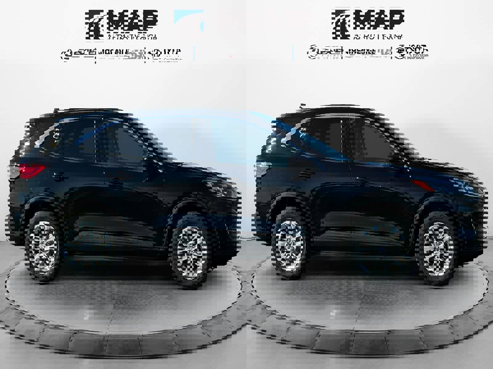 Used 2020 Ford Escape SE image 6