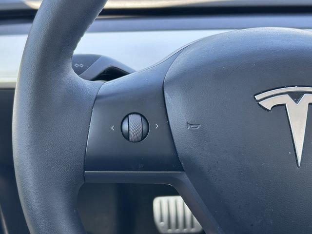 Used 2023 Tesla Model 3 Performance image 15