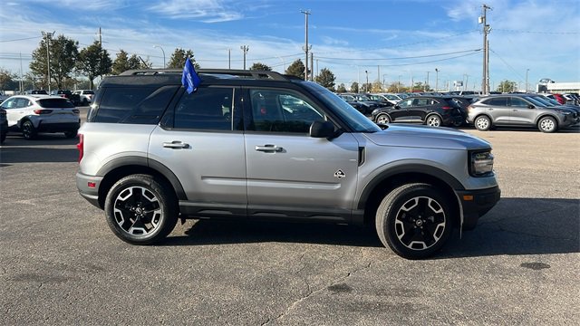 Certified 2023 Ford Bronco Sport Outer Banks w/ Tech Package image 3