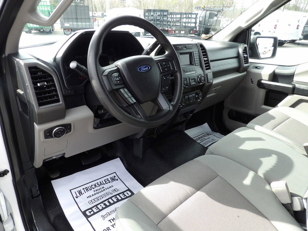 Used 2019 Ford F250 XL w/ Power Equipment Group image 16