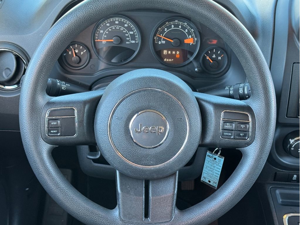 Used 2014 Jeep Patriot Sport w/ Power Value Group FWD image 17