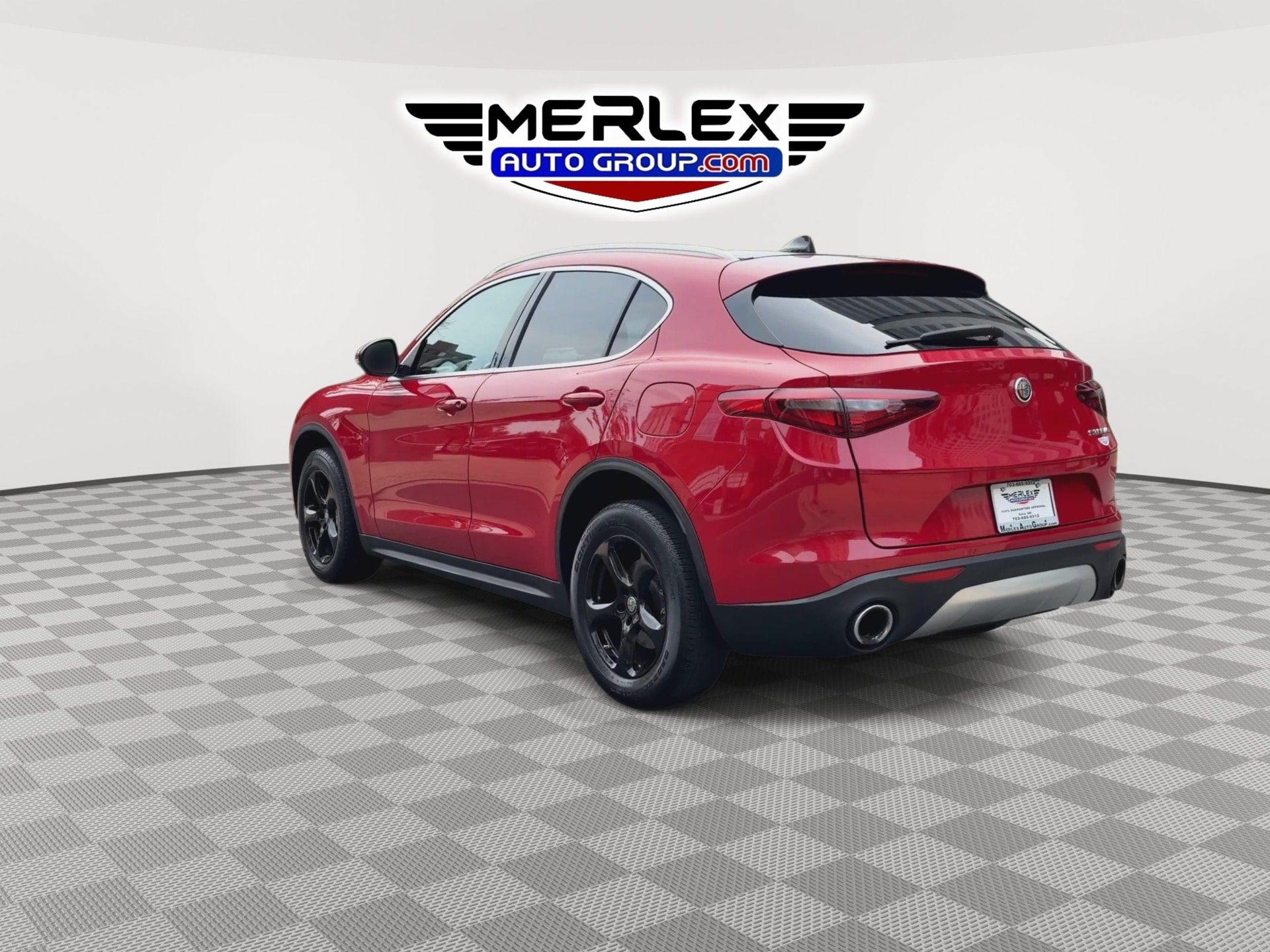 Used 2021 Alfa Romeo Stelvio Sprint w/ Sun & Sound Package RWD image 6