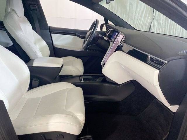 Used 2017 Tesla Model X 90D AWD/4WD image 32