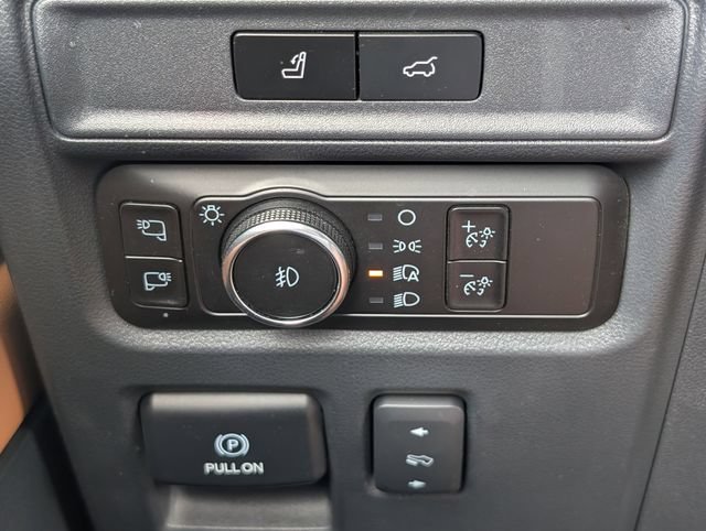Used 2023 Ford Expedition Max Platinum AWD/4WD image 27