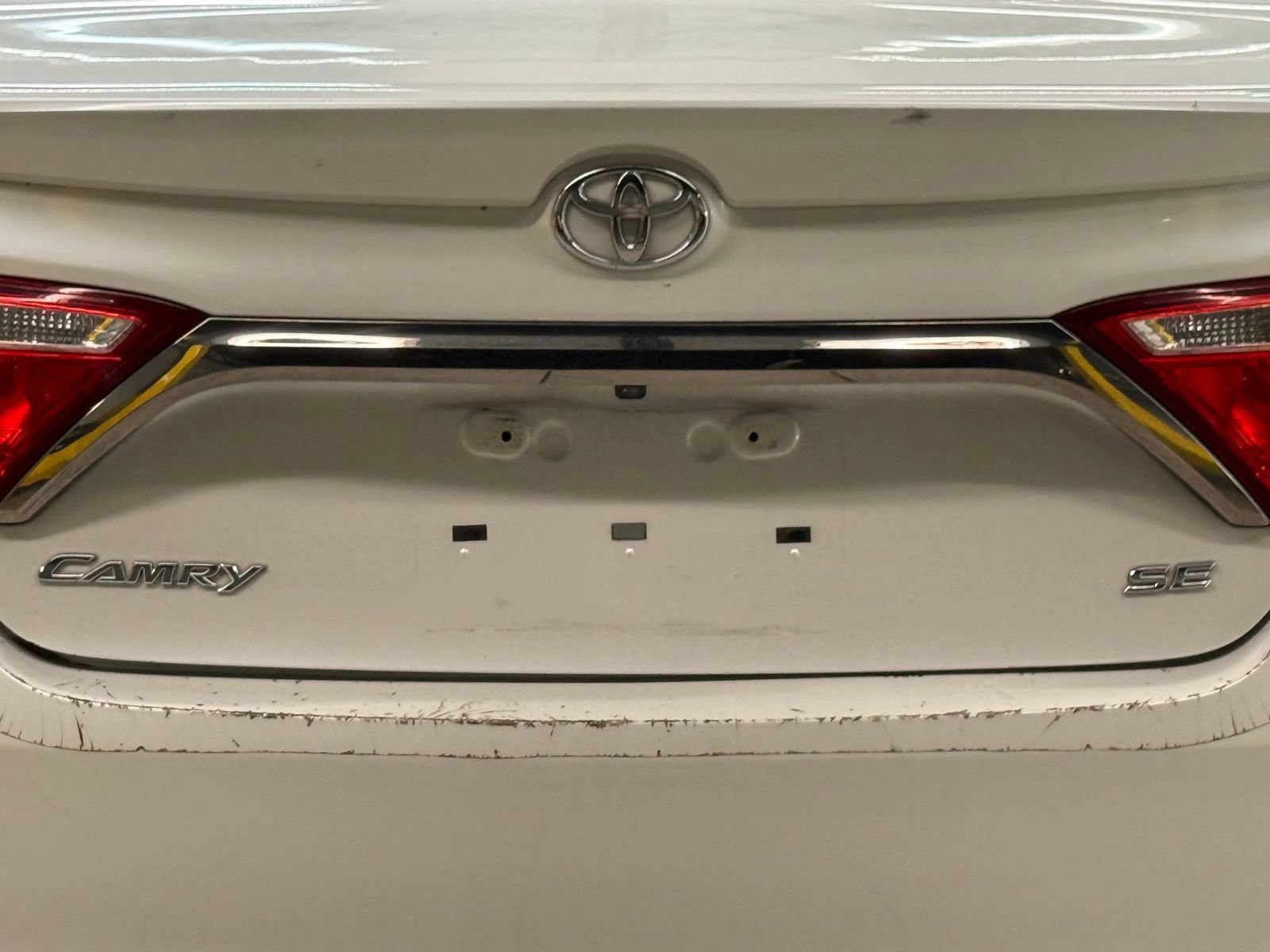 Used 2017 Toyota Camry SE FWD image 11