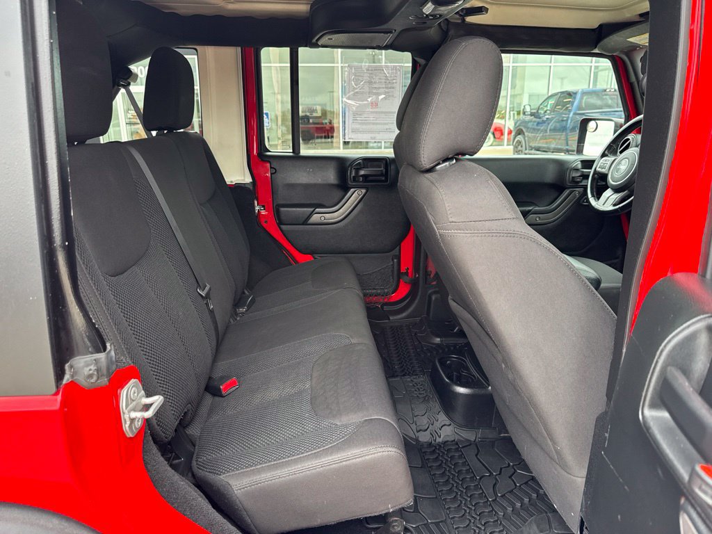 Used 2017 Jeep Wrangler Unlimited Sport AWD/4WD image 25