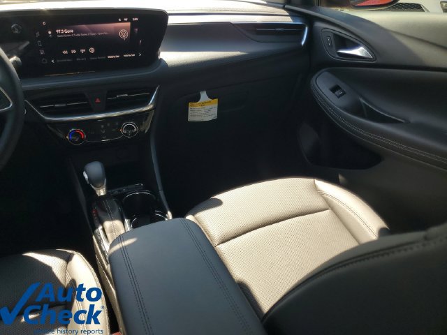 Certified 2024 Buick Encore GX Sport Touring FWD image 15