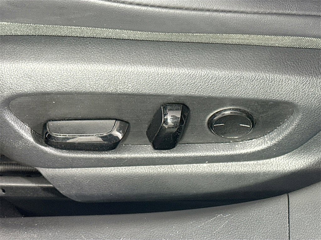 Used 2019 Lexus ES 350 w/ Premium Package image 22