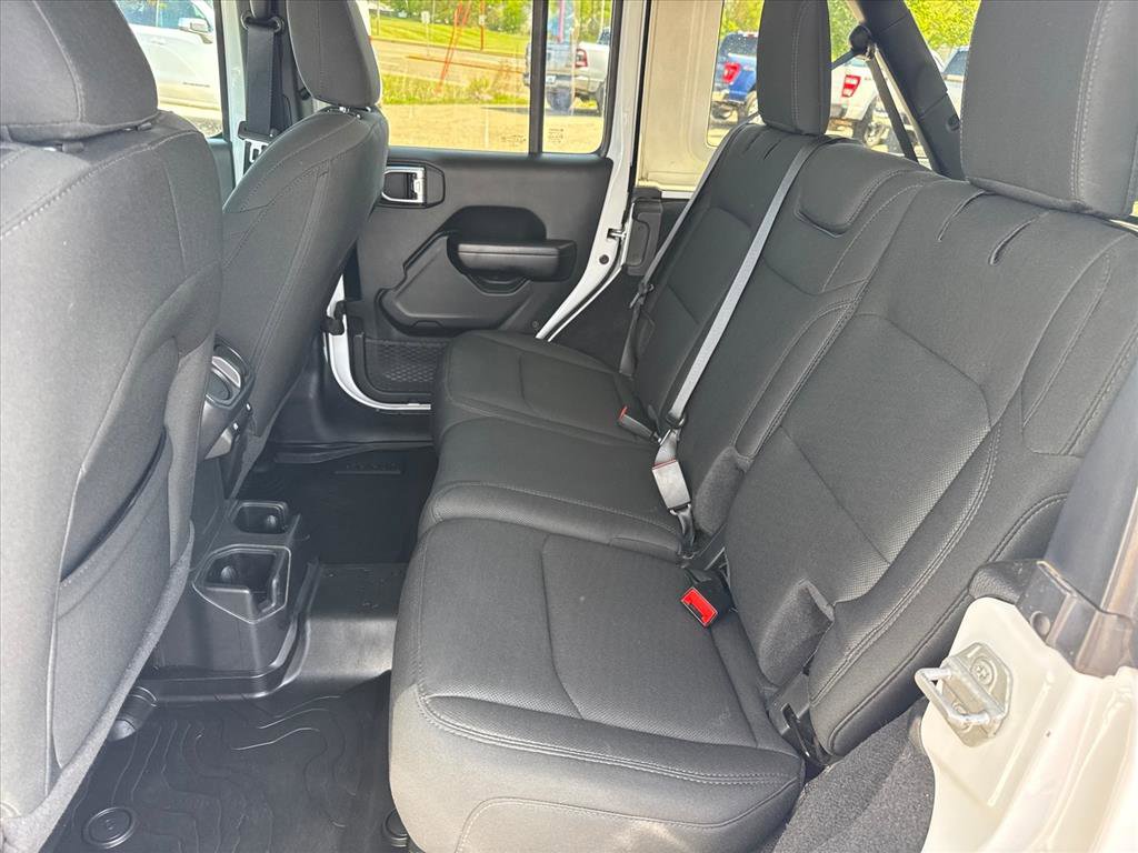 Used 2021 Jeep Wrangler Unlimited Sport AWD/4WD image 9