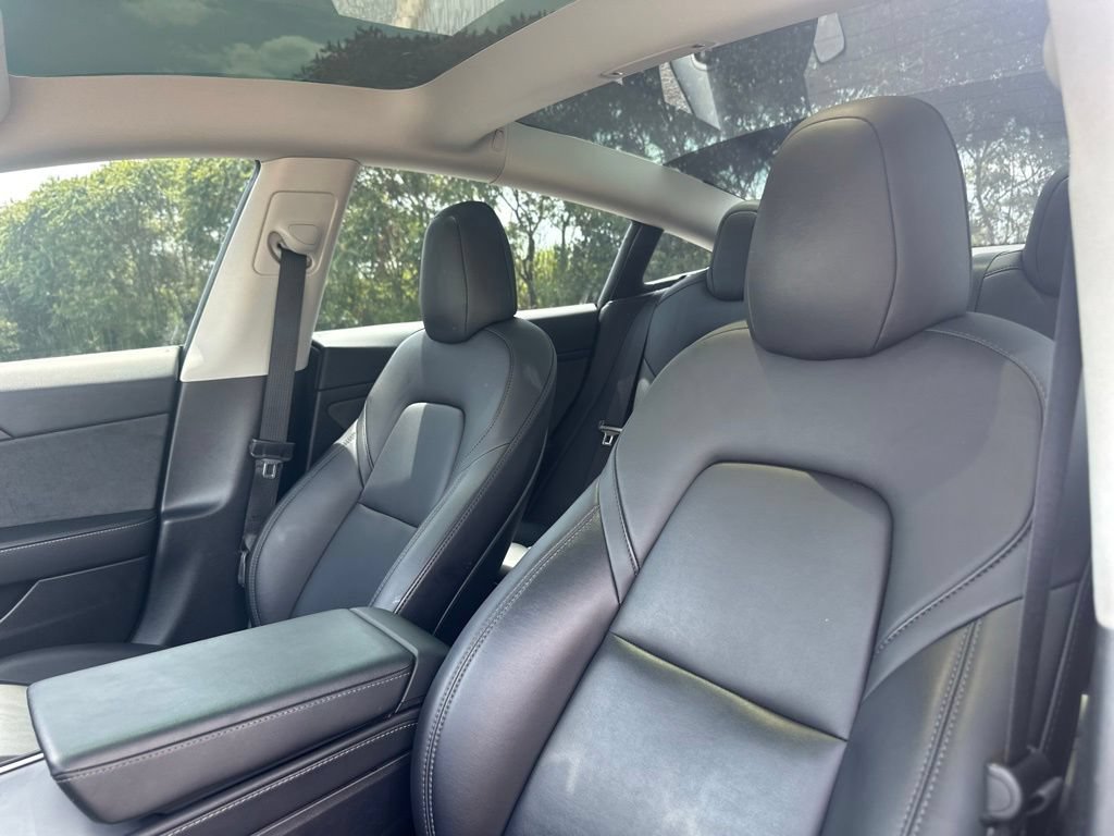 Used 2022 Tesla Model 3 Performance AWD/4WD image 16