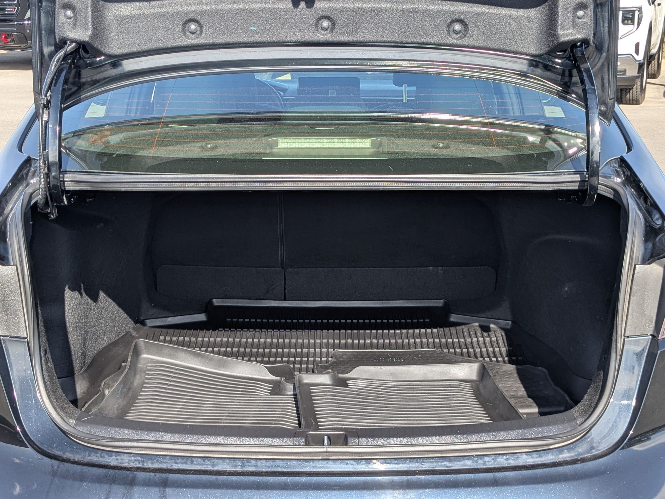 Used 2024 Toyota Corolla LE FWD image 30