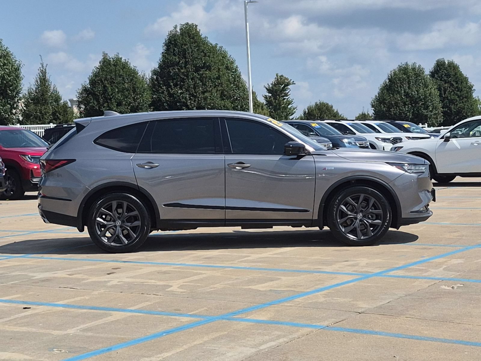 Used 2023 Acura MDX A-Spec AWD/4WD image 5
