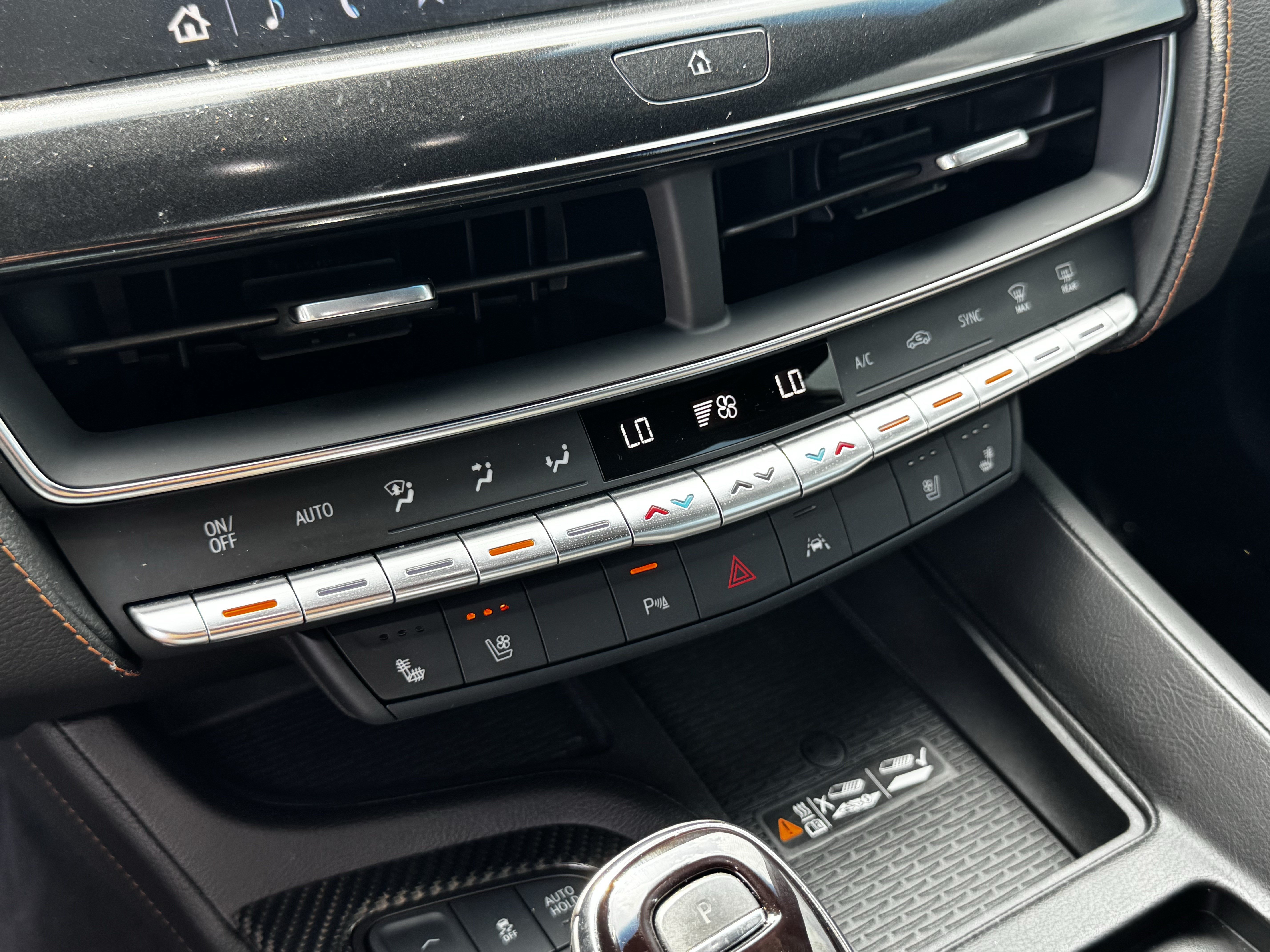 Used 2024 Cadillac CT5 V w/ Premium Package RWD image 20