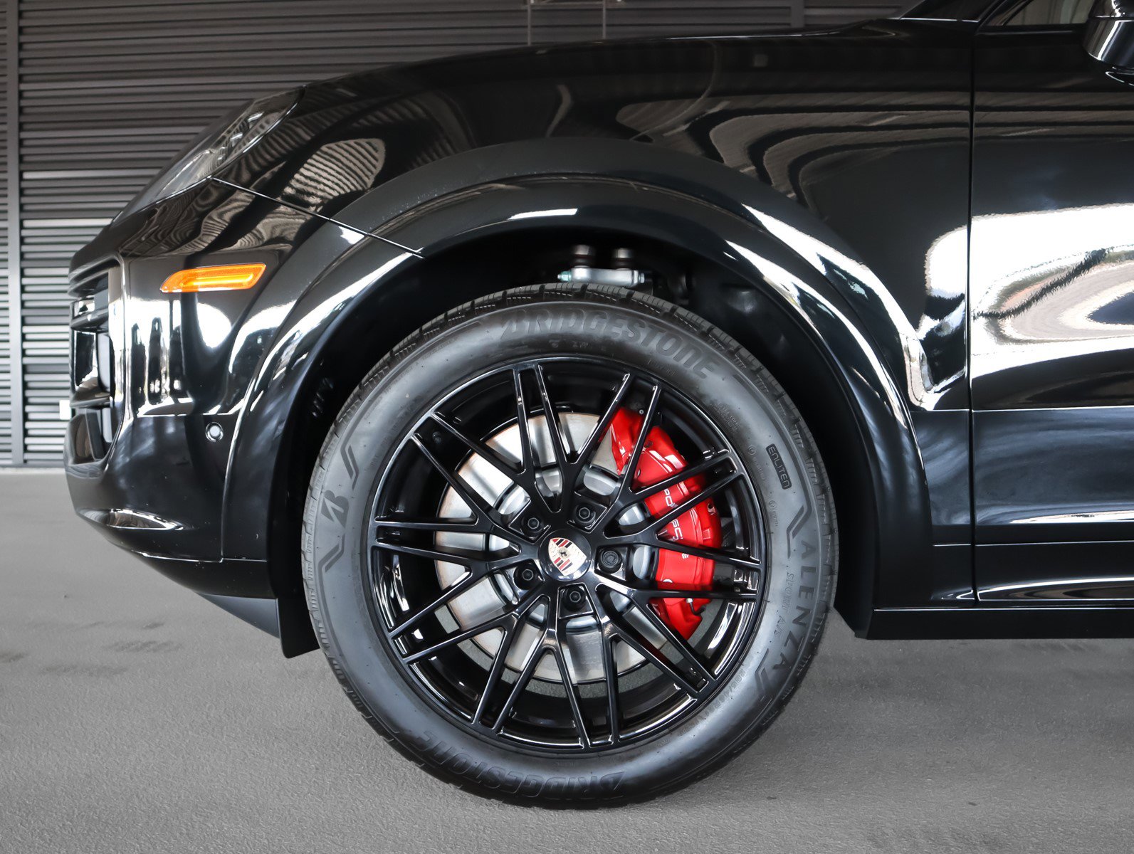 New 2026 Porsche Cayenne S image 12