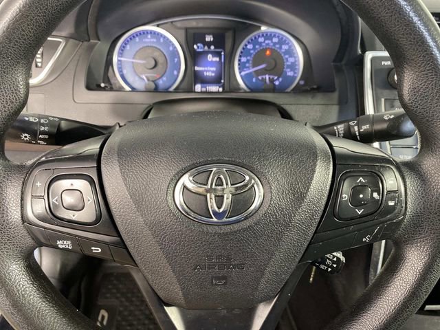 Used 2017 Toyota Camry LE FWD image 13