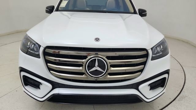 Used 2024 Mercedes-Benz GLS 450 4MATIC image 9
