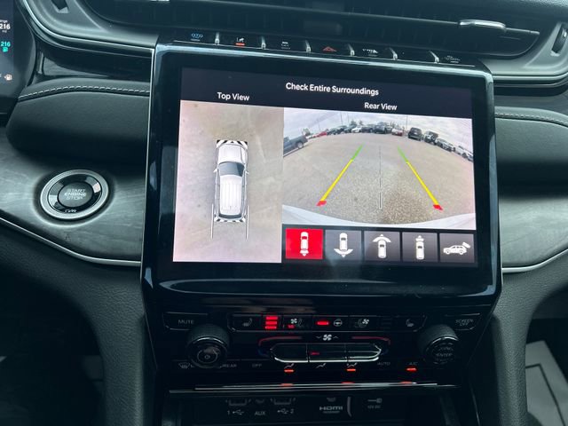 Used 2023 Jeep Grand Cherokee 4WD 4xe w/ Luxury Tech Group II image 28