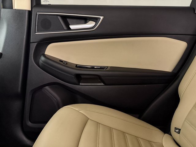 Used 2019 Ford Edge SEL w/ Equipment Group 201A image 33
